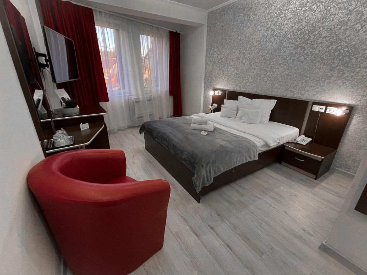 Silver Hotel Oradea Exterior photo