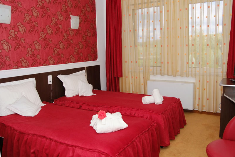 Silver Hotel Oradea Exterior photo